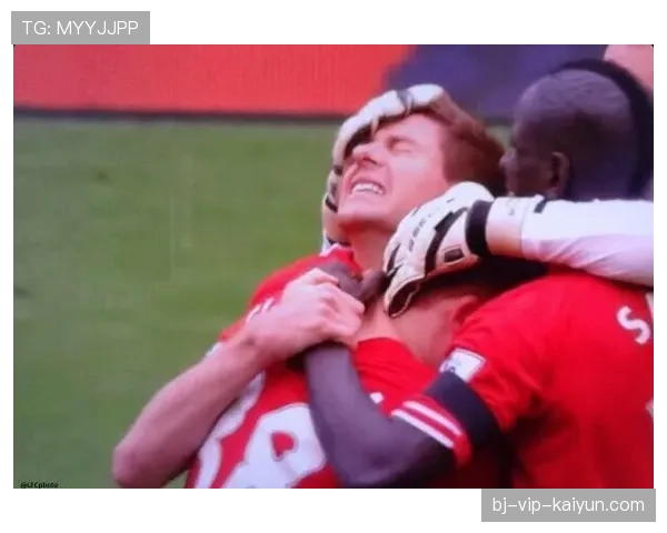 “前瞻：英超为印度市场定制‘传奇周末’，亨利与杰拉德将参与本地演播室节目”